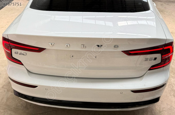 VOLVO S60 B5 ARKA BAGAJ HATASIZ ÇIKMA EGE OTOMOTİV