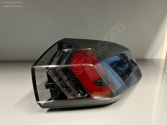 PEUGEOT 2008 SAĞ STOP ORJİNAL