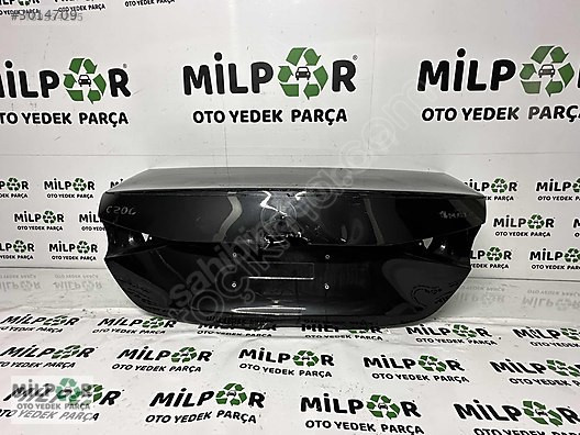MERCEDES C SERİSİ 2021 2024 W206 BAGAJ KAPAĞI A2067500400
