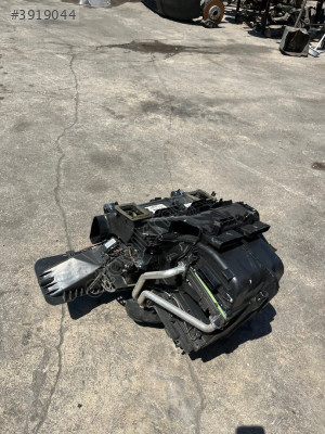 Renault Clio 4 Kalorifer Kutusu