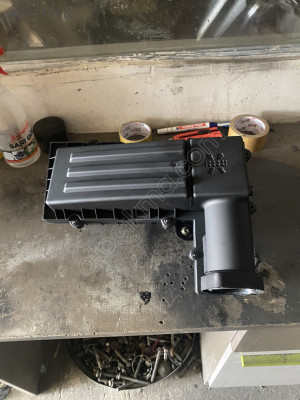 VOLKSWAGEN CADDY BCB MOTOR HAVA FİLİTRE KUTUSU 2005-2011