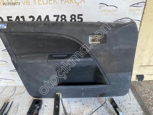FORD MONDEO SOL ÖN KAPI DÖŞEMESİ 2000-2005 MODEL 2.ÜRÜN