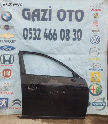 AUDİ A4 2017-20 SAĞ ÖN KAPI