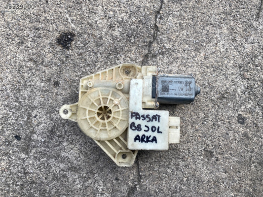 VOLKSWAGEN PASSAT B8 SOL ARKA CAM MOTORU