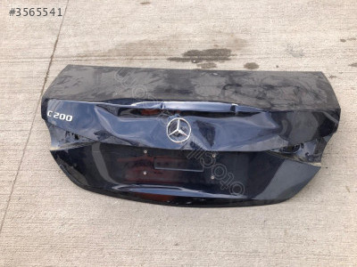 MERCEDES C SERİ W206 BAGAJ KAPAĞI