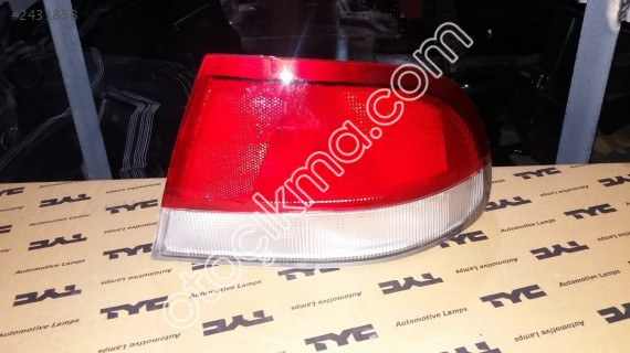 Mazda 626 Modeli İçin Sağ Arka Stop Parçası