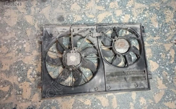 Fan Motor Çerçevesi Golf Jetta Passat Superb  çıkma
