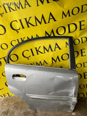 KİA RİO SAĞ ARKA KAPI