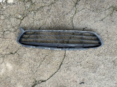 HYUNDAİ ACCENT BLUE ÇIKMA ÖN TAMPON ORTA IZGARA