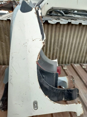 VOLKSWAGEN POLO SAĞ ÇAMURLUK