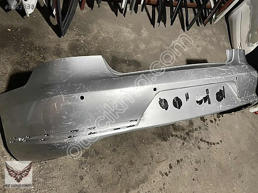 VW Passat B7 Modeli İçin Çıkma Arka Tampon