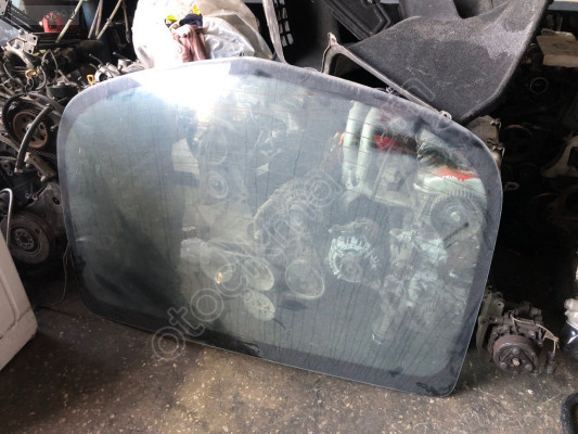 RENAULT MEGANE 2 YANSANAYİ ARKA CAM