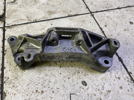 OPEL CORSA F SAĞ MOTOR KULAĞI BRAKETİ 9813582980 CANCAN OPEL