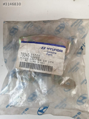 79340 22000 HYUNDAI ACCENT SAĞ ARKA KAPI ÜST MENTEŞESİ