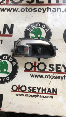 69205-0D450 Toyota Yarıs 2015 sağ ön iç açma kolu