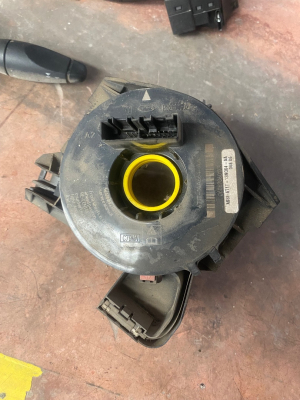 FORD CONNECT AİRBAG SARGISI 6T1T-14A664–AA