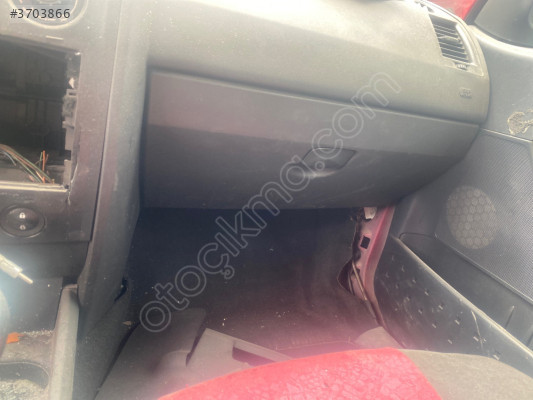 Renult megane 2 torpido kapağı çıkama orijinal
