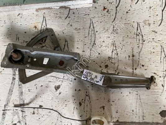 OPEL CORSA B SAĞ ÖN KAPI CAM KRİKOSU MANUEL