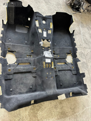 BMW G60 TABAN HALISI ÇIKMA ORJİNAL SİYAH  51475A36B75