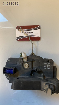 13154791 opel corsa C meriva combo sol ön kapı kilidi