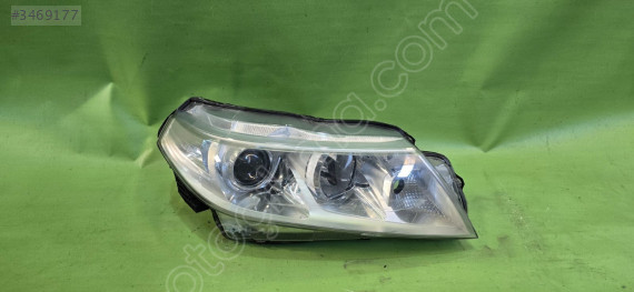 2012-2014 Suzuki Vitara sağ ön far çıkma orjinal