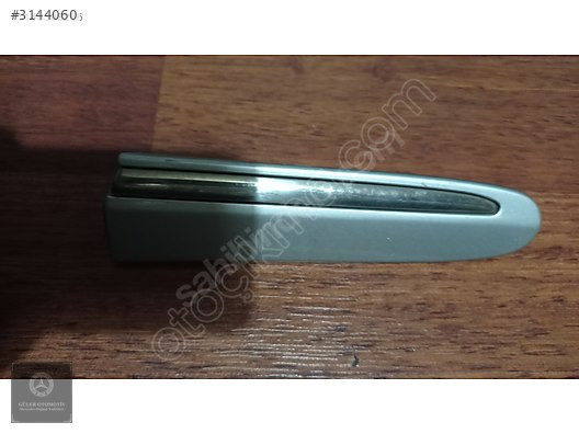 MERCEDES W209 CLK SAĞ ÖN ÇAMURLUK ÇITASI A2096902262