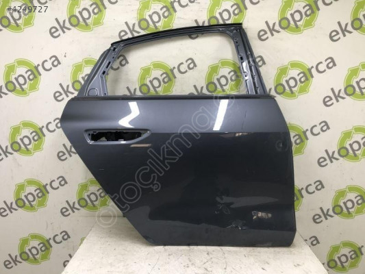 AUDI A5 2025 2026 SAĞ ARKA KAPI 8B5833052