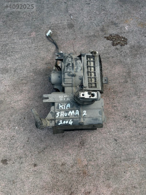 2004 kia shuma kalorifer ve klima kutusu