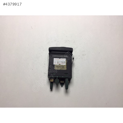 Audi A8 D2 Koltuk Başlığı Ayar Düğmesi 4D0959768