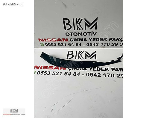 Nissan Qashqai J12 Sağ Far Kaplama Plastiği (62414-HN10A)