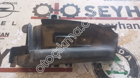 8K0857791 Audi A4 2014 arka sol emniyet kemeri gergi plastiği