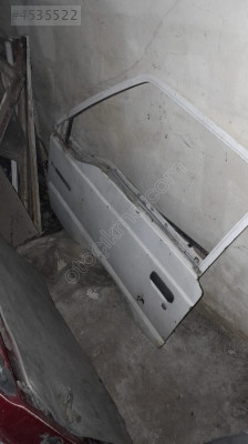 Mitsubishi L300 sol ön kapı