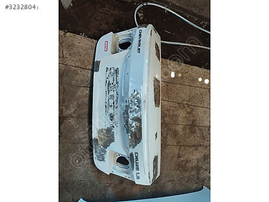 Chevrolet Cruze bagaj kapağı orjinal