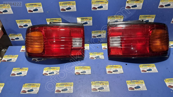 Mazda 323 Sedan  Sağ sol Stop Lambası