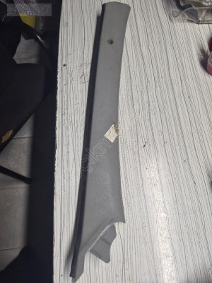 RENAULT LAGUNA SAĞ ÖN DİREK KAPLAMASI 7700820729