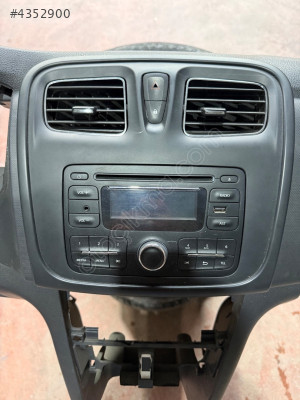 2016 Renault Symbol Teyp Çerçevesi