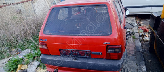 Fiat uno bagaj kapağı