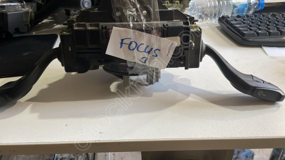 FORD FOCUS SİLGİ SİLECEK KOLU
