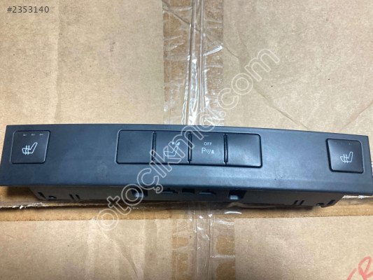 A2128202610 Mercedes W212 E Class Koltuk Isıtma Düğmesi