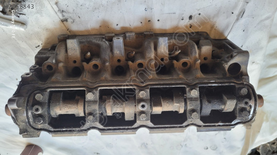 Opel vivaro 1.9 silindir kapagı