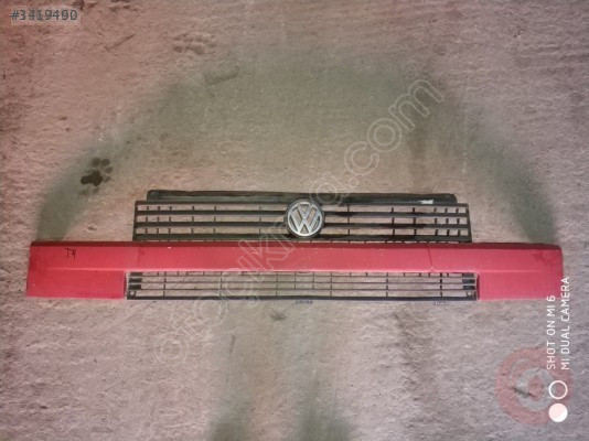 VW Transporter T4 Modeli İçin Ön Panjur Çıkma Parçası