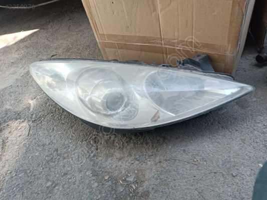 Peugeot 307 sağ mercekli far çıkma