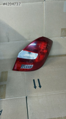 SKODA FABİA SAĞ ARKA STOP ÇIKMA ORJ 5J6945112 ÇAĞRI OTO MASLAK