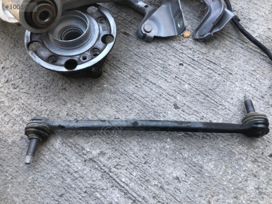 MERCEDES CLA W118 W247 W177 W143 Z ROT 2473204200