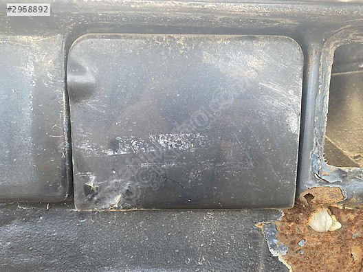 MERCEDES W115 ORJ. ÇIKMA MUAYYER DEPO KAPAĞI