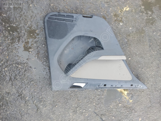 Volkswagen Jetta sol arka kapkar tonl