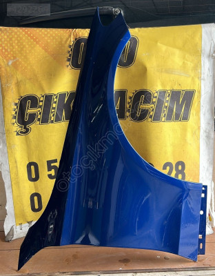 MERCEDES W205 C SERİSİ HATASIZ SAĞ ÖN ÇAMURLUK