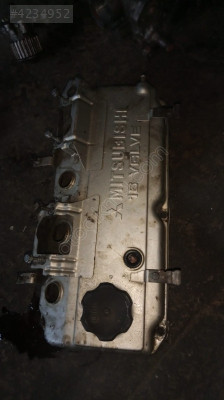 Mitsubishi karizma kulburutor kapagi 1.6 16v