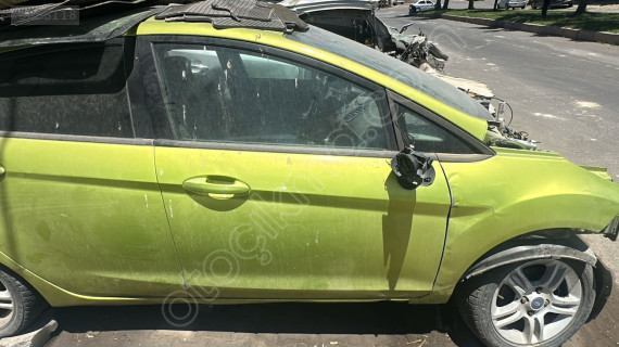 2010-2015 FORD FİESTA SAĞ ÖN KAPI ORJ ÇIKMA