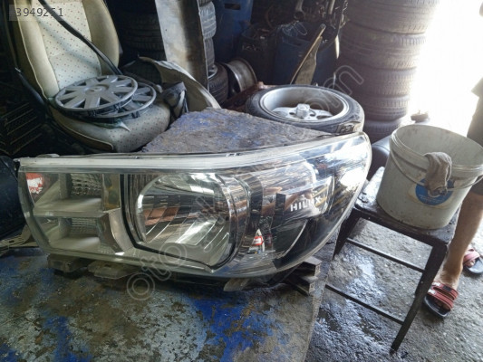 Toyota hılux sol ön fat